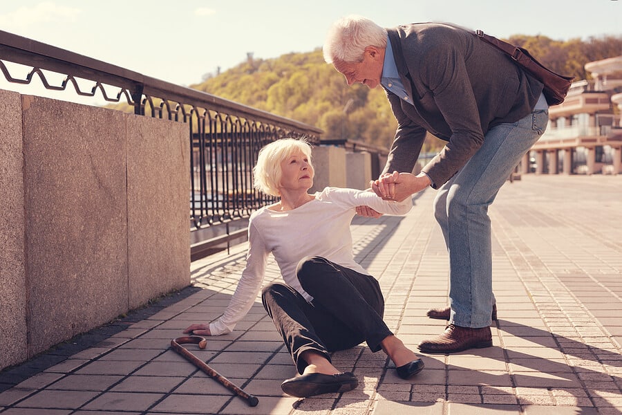 Safeguarding Your Balance: The Crucial Link Between Hearing Loss and Fall Prevention